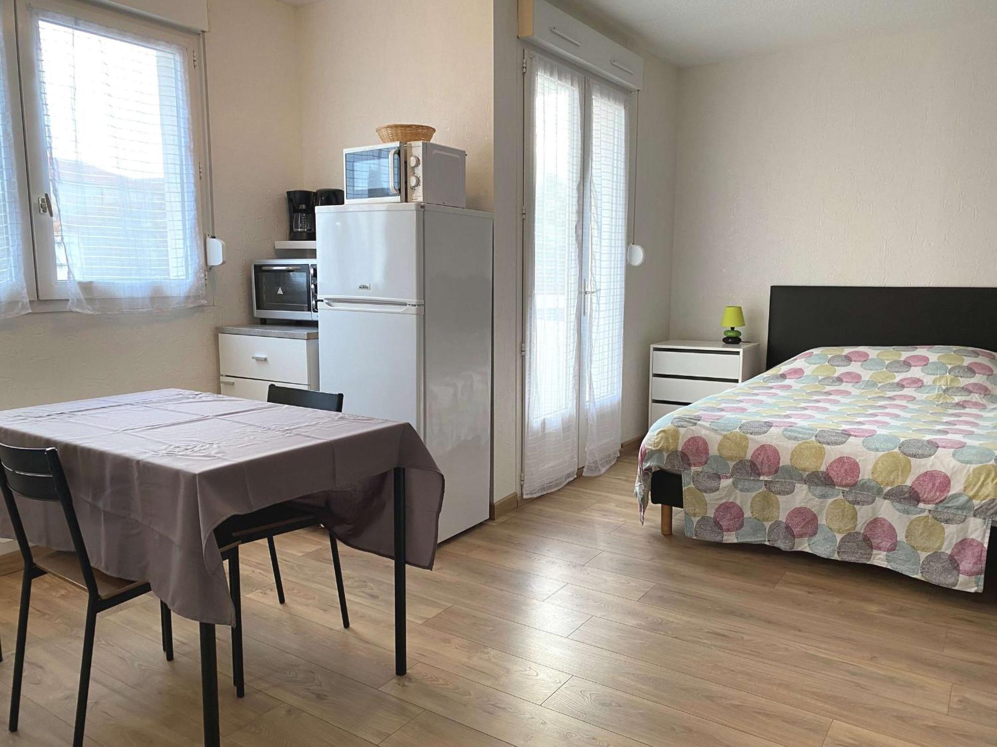 Studio Balaruc-les-Bains, 1 pièce, 2 personnes - FR-1-553-13 Extérieur photo